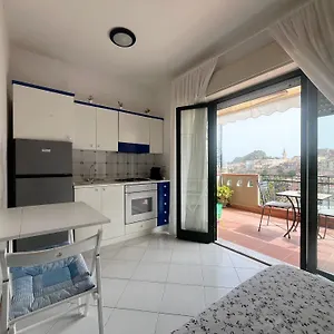  Apartment Gardenia Italy